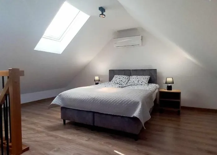 Lägenhet W Sam By Klif - Dwupoziomy Z Klimatyzacja, Balkonem I Widokiem Na Ustka